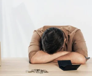 Gaji Kecil Masalah Valid